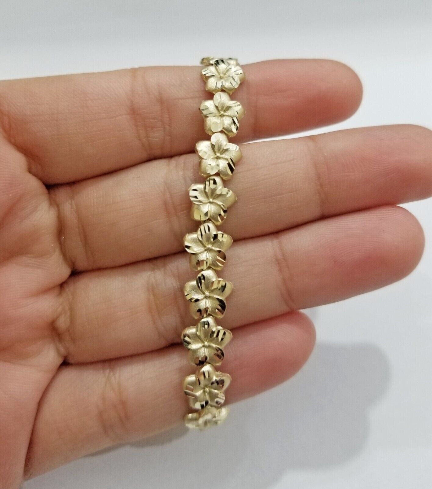 Real 10K Yellow Gold 8mm Flower Bracelet 7.5" inch 10kt Lobster lock