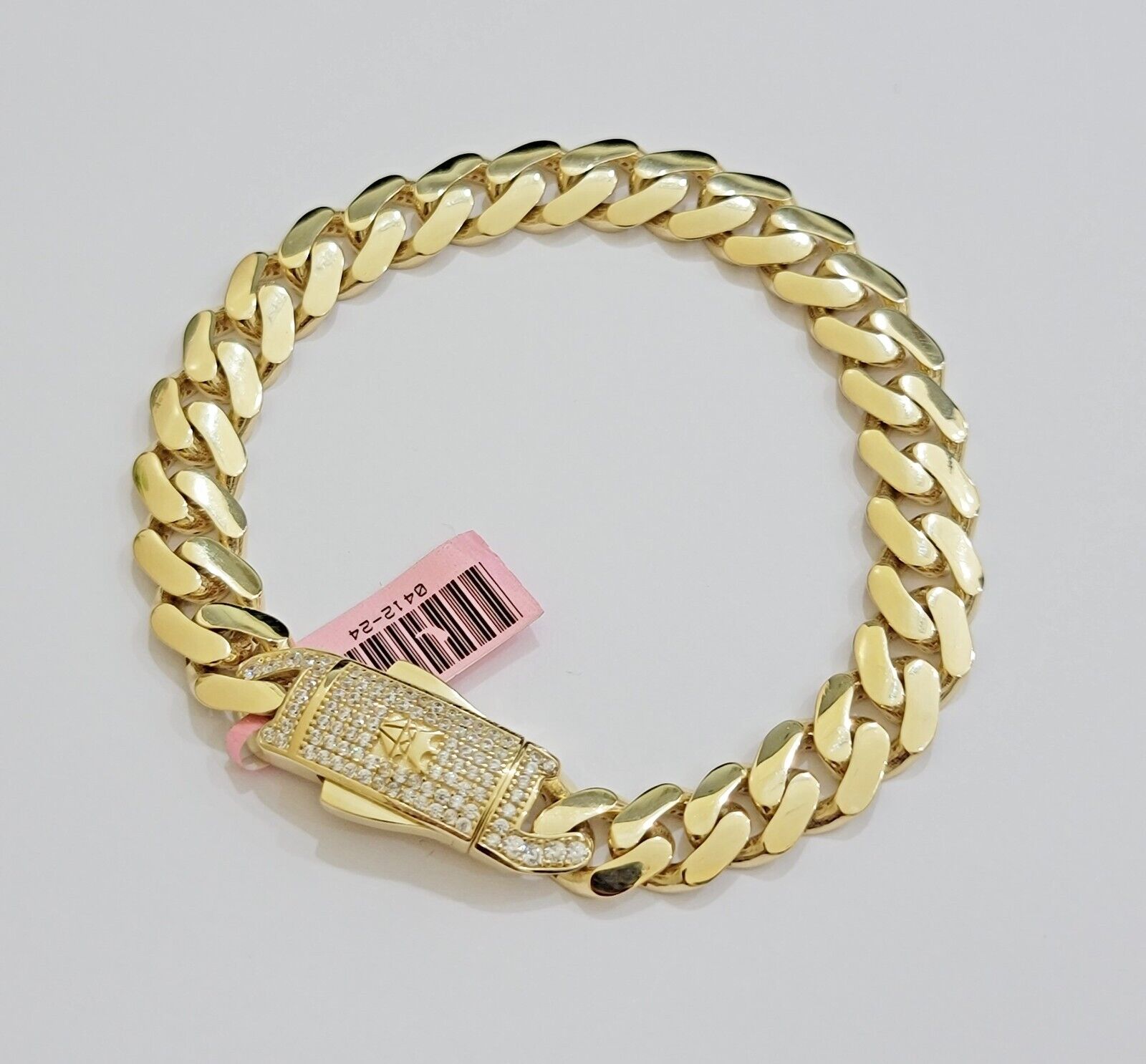 Offers Cuban link bracelet 8.5inch, cz stones clasp