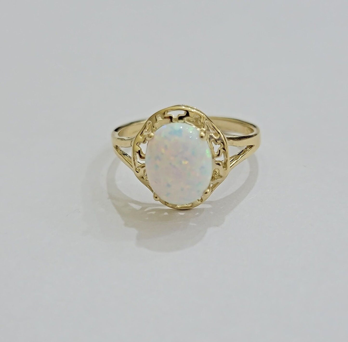 10k Gold Women Ring Opal Color Stone Ladies Band REAL 10KT Sizable Brand New