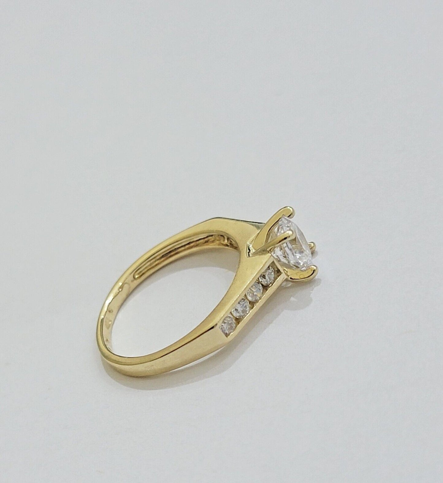 10k Yellow Gold Ring Ladies Engagement Wedding Band Size 7 Real 10kt Women