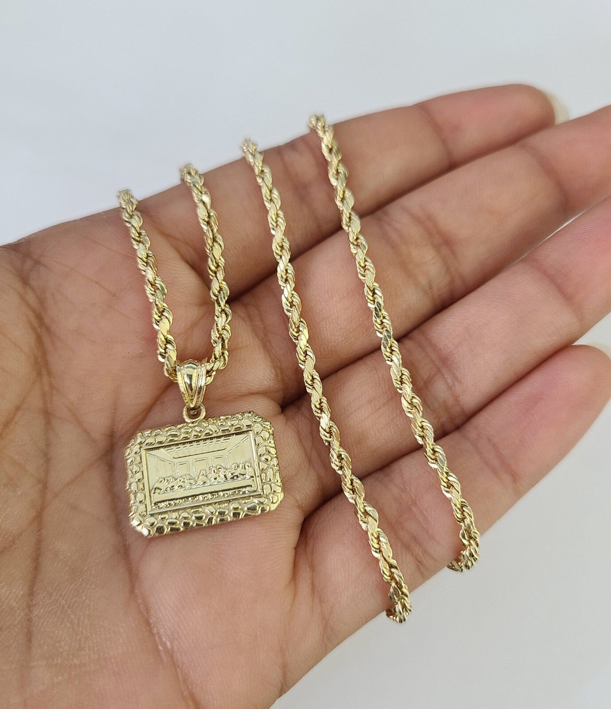 Best Place to Buy 10k Gold Cuban Chain, Rope Chain in Texas, USA – GDJ Best Place to Buy 10k Gold Cuban Chain, Rope Chain in Texas, USA – GDJ