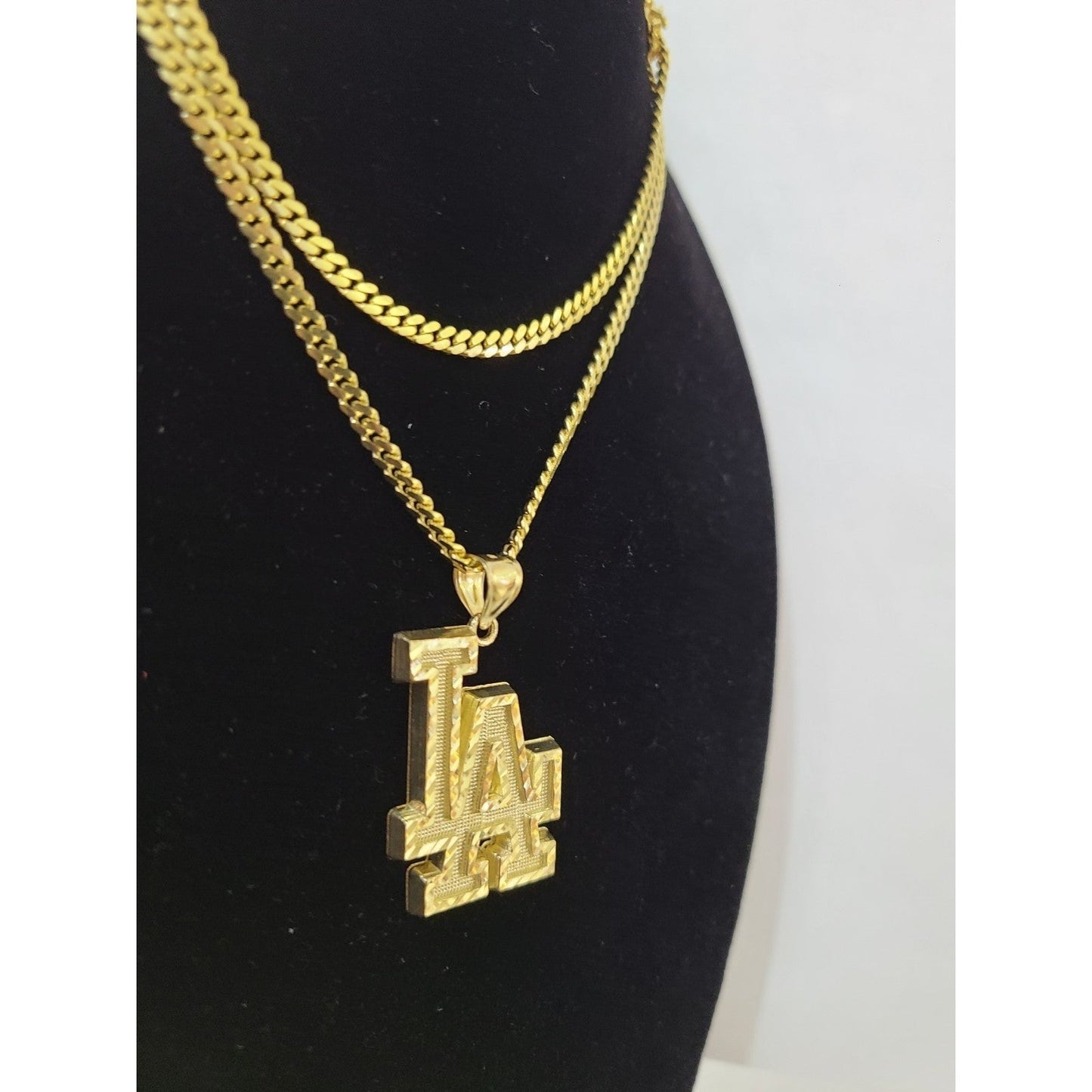 https://i.ebayimg.com/00/s/MTYwMFgxNjAw/z/AMsAAeSweUZqD2P5/$_57.JPG?set_id=880000500F