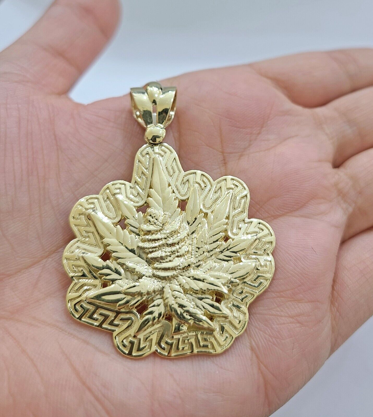 Real 10k Gold Weed leaf Charm Pendant 10kt Yellow Gold Unisex